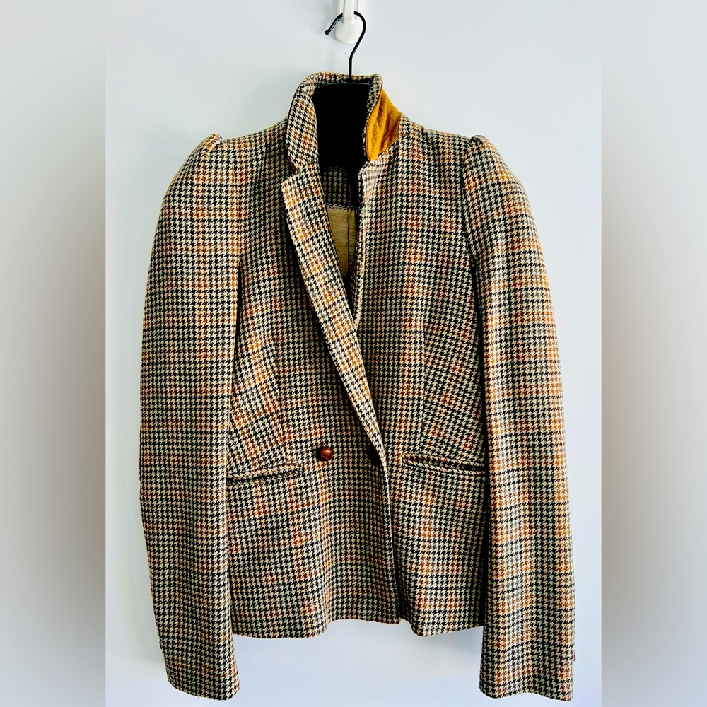 Zara Women’s Houndstooth Blazer